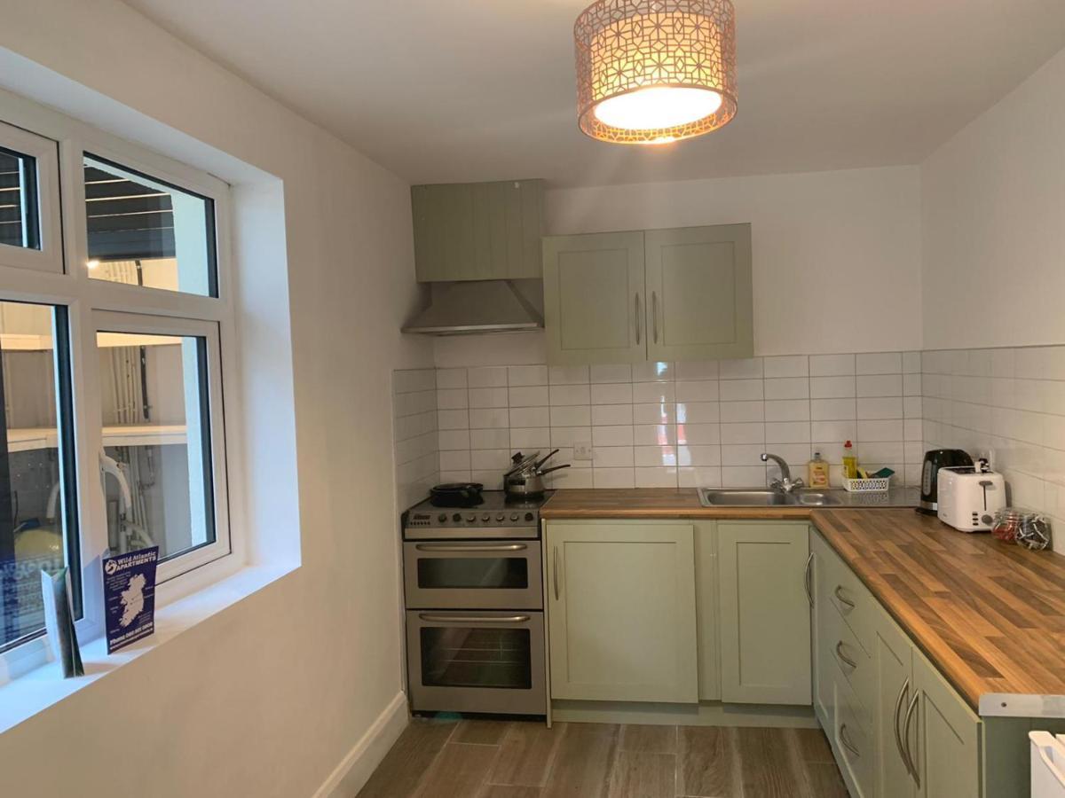 Eyre Square Lane Budget Rooms Galway Dış mekan fotoğraf