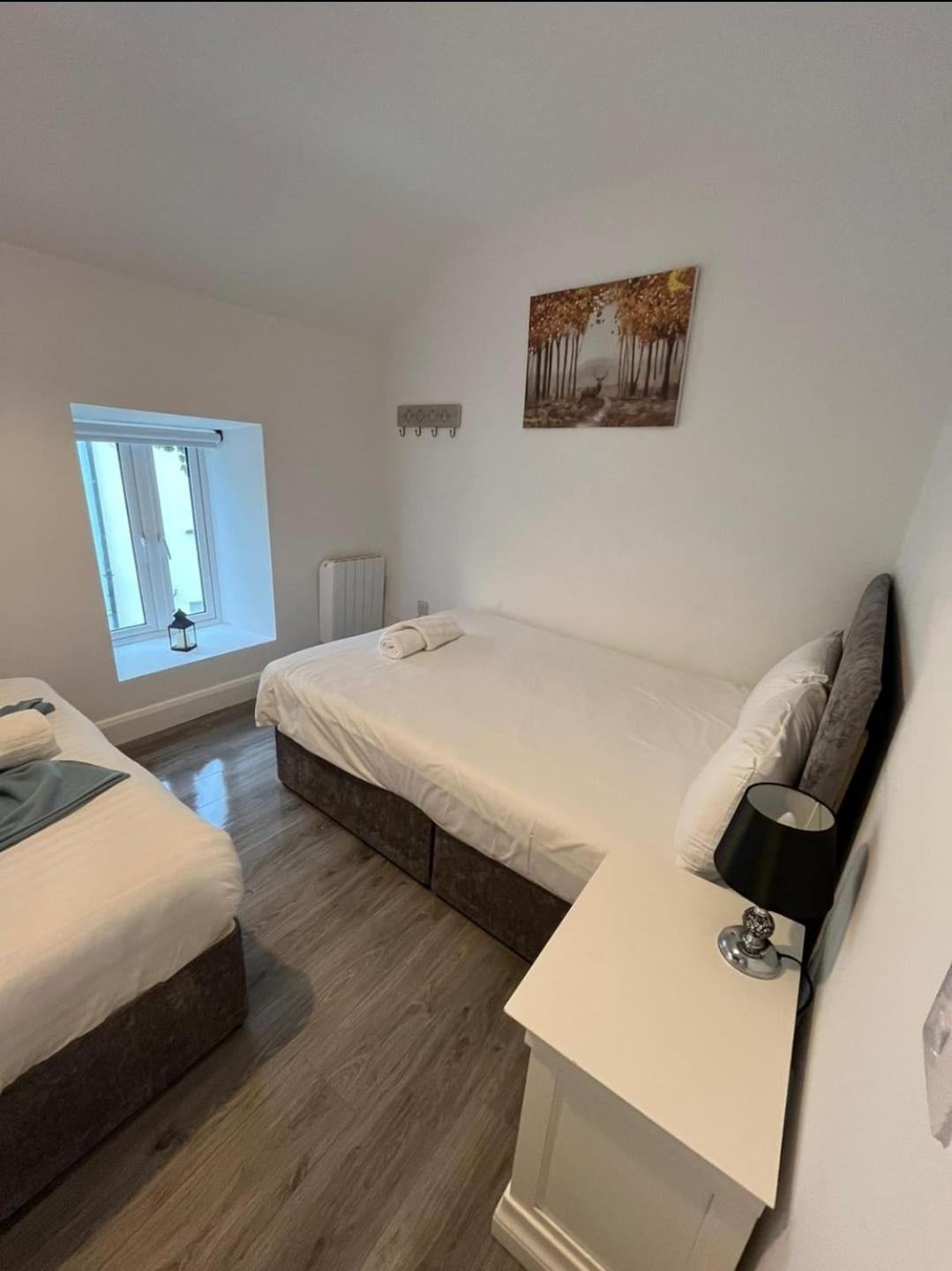 Eyre Square Lane Budget Rooms Galway Dış mekan fotoğraf